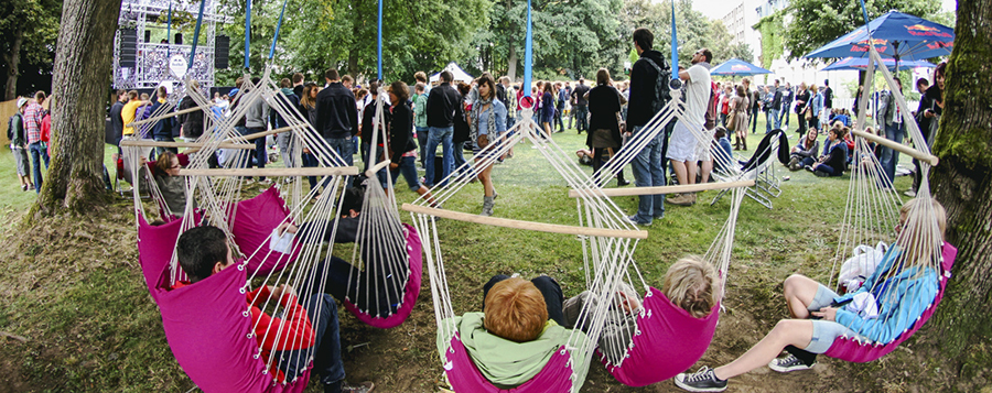 Emoción al aire libre: los festivales imperdibles este verano en Valonia